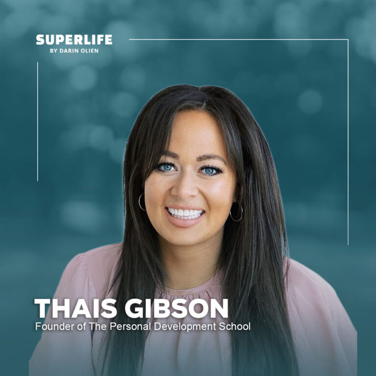Thais Gibson
